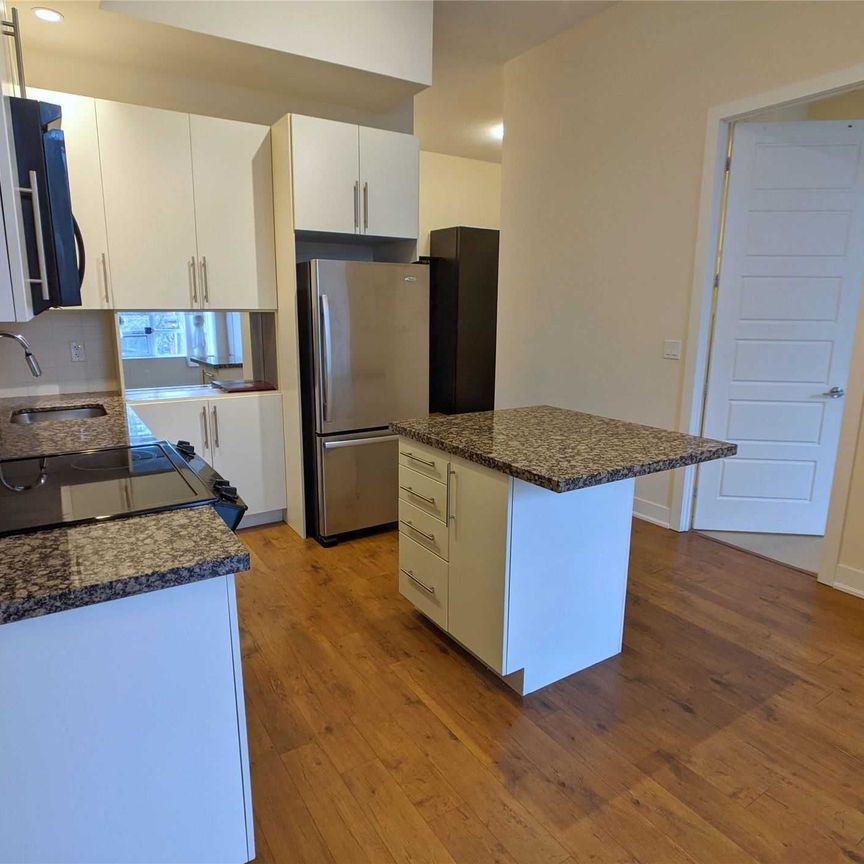 For Lease - 28 Linden Street Unit# 206, Toronto, Ontario - Photo 1