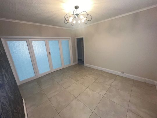 3 Bed Semi-Detached House, Haversham Road, M8 - Photo 1