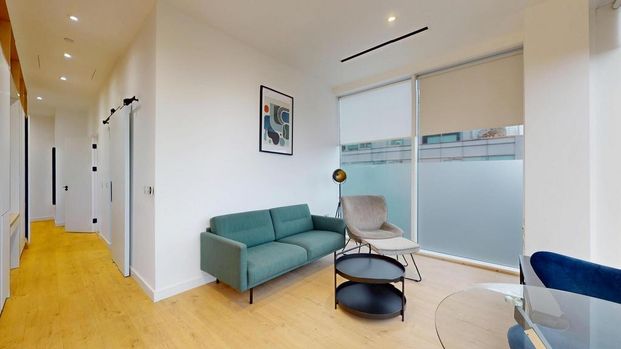 2 bedroom flat to rent - Photo 1