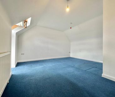 3 bedroom flat to rent - Photo 1