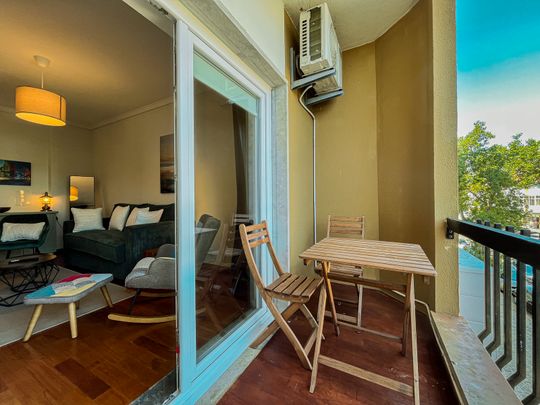 Apartamento T1 para Arrendar em S. João do Estoril, Mobilado - Photo 1