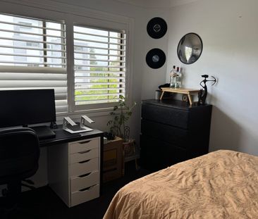Short-term rental - Fully Furnished Coastal Living in the Heart of ... - Photo 4