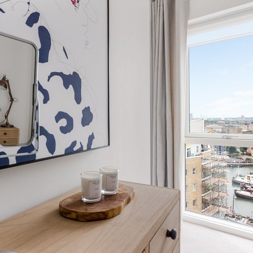 1 Bed Penthouse, Vitruvian Court, E14 - Photo 1