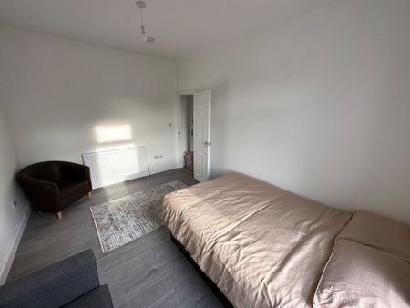 1 Bed Flat, Goodmayes Lane, IG3 - Photo 3