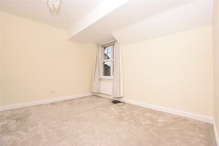 63, Boothroyd Drive, Leeds, West Yorkshire, LS6 2SL - Photo 4