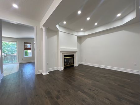 For Lease - 3895 Henrietta Way Unit# Main, Mississauga, Ontario - Photo 2