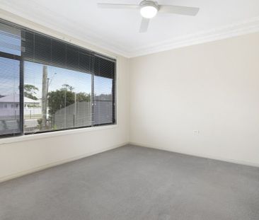 Ideal Family Home in great location - Photo 3