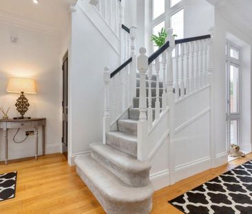 4 bedroom detached house to rent - Photo 6