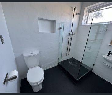 PERFECTLY LOCATED! - Photo 1