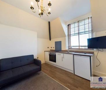 1 bedroom property to rent in Worcester - Photo 1