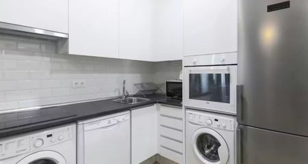 Calle de San Bernardo, Madrid, Community of Madrid 28015 - Photo 4