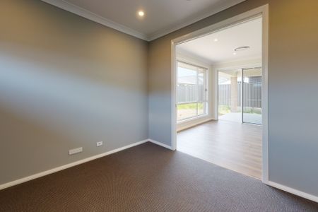 3 Warea Street, Fletcher NSW 2287 - Photo 4