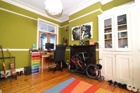 3 bedroom terraced house to rent - Photo 5