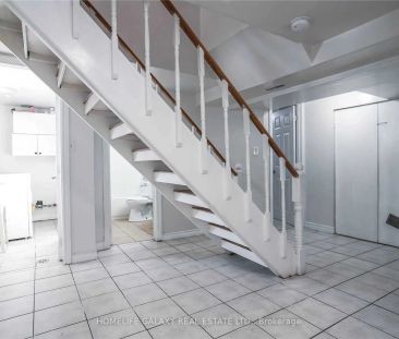 Detached Home For Lease | E8430244 - Photo 1
