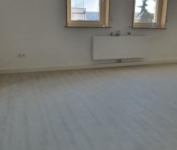 Hellsanierte 3 Zimmer Wohnung in Stuttgart - Modern - mit EBK - Foto 1