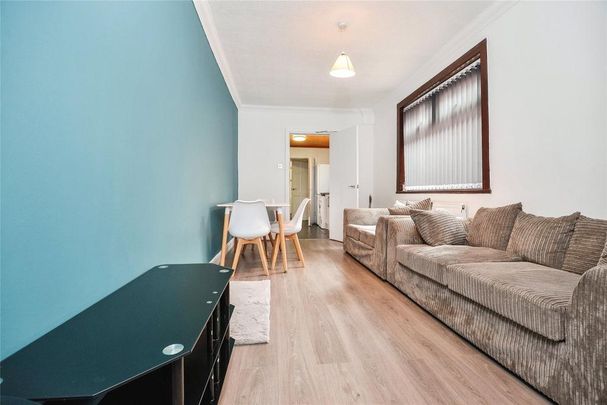 5 bedroom house to rent - Photo 1