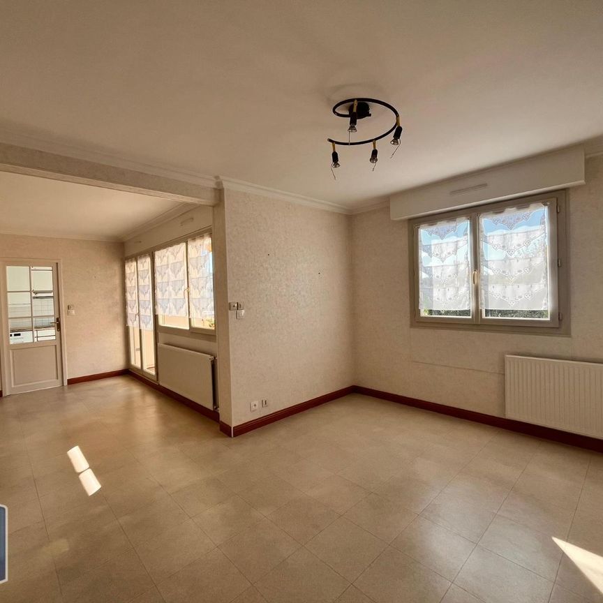 Location Appartement 4 pièces 97m² LAVAL 53000 - Photo 1