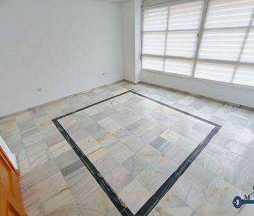 Piso de alquiler en Centro - Photo 4