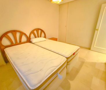 Piso de alquiler en Avinguda Eusebi Sempere, 11, Ensanche - Diputación - Photo 4