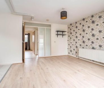 21 Maldon Court, Belfast, BT12 6GY - Photo 2