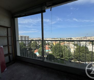 Location Appartement 2 pièces 43m² MARSEILLE 4ème - Photo 4