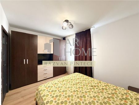 Apartament 3 camere, renovat si spatios, zona Nord Cina, Ploiesti - Fotografie 5