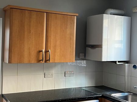 5 bedroom terraced house to rent - Photo 5