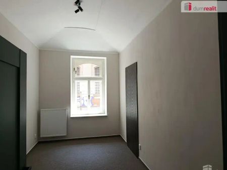 Velmi hezký byt 1+1 po rekonstrukci, Praha 5 – Smíchov - Photo 3