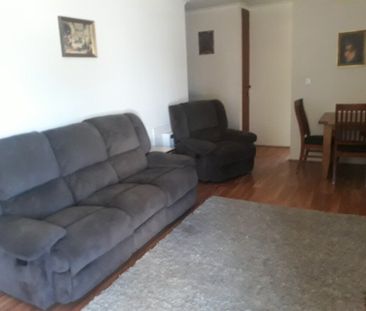 North Albury - Photo 1