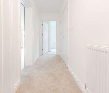 Edwin Street, Burgess Hill, RH15 - Photo 5