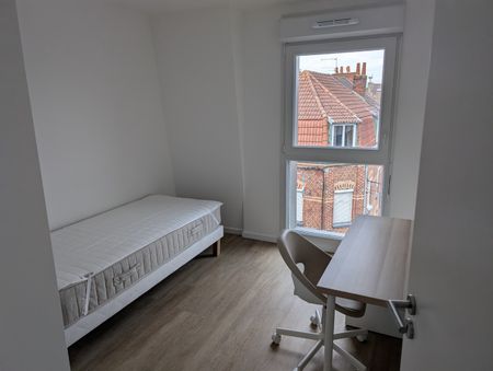 Location Appartement 3 pièces 70m² ARMENTIERES 59280 - Photo 4
