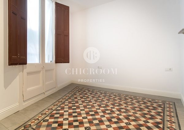 Recently renovated 2-bedroom apartment for rent in the Gothic Quarter of Barcelona