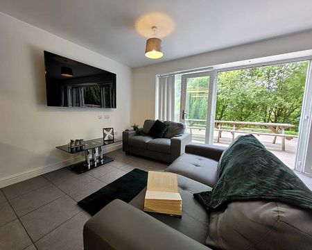9 En-suite Rooms Available, 11 Bedroom House, Willowbank Mews – Student Accommodation Coventry - Photo 5