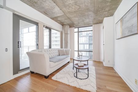 For Lease - 22 Wellesley Street Unit# 1906, Toronto, Ontario - Photo 3