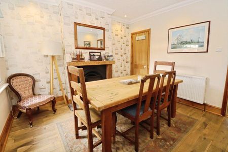 3 bedroom terraced house to rent - Photo 4