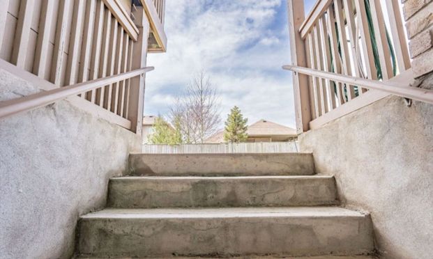 For Lease - 5761 Ironwood Street, Niagara Falls, Ontario - Photo 1