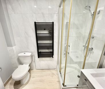 Location Appartement 1 pièce 27m² ST JUNIEN 87200 - Photo 2