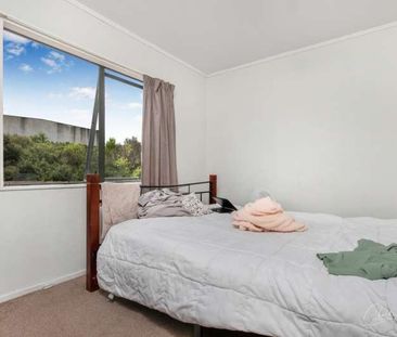3 Bedrooms, Randwick Park - Photo 6