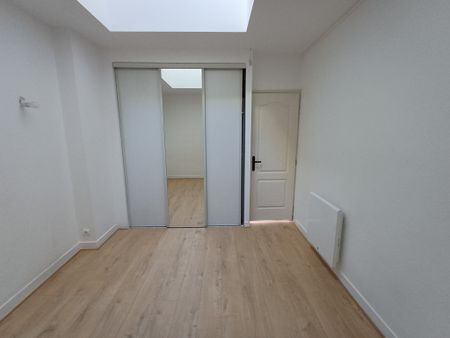Location Appartement 4 pièces 75m² REIMS 51100 - Photo 5
