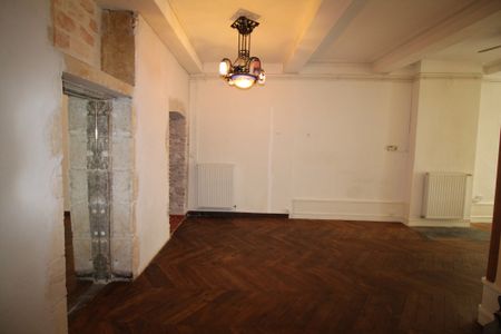 T3 meublé au coeur de lyon rue Grenette, Disponible courant décembre ! - Photo 2