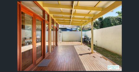 Three-Bedroom Home in North - Photo 5