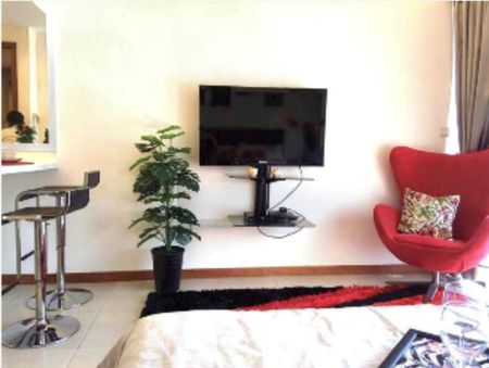 1 Bedroom CONDOMINIUM at Geylang - Photo 2