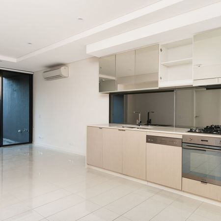 967/2 Cooper Place, Zetland - Photo 3