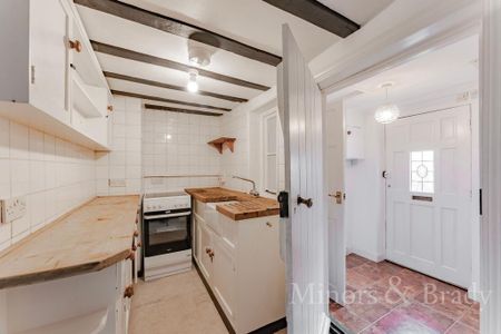 2 bedroom cottage to rent - Photo 3