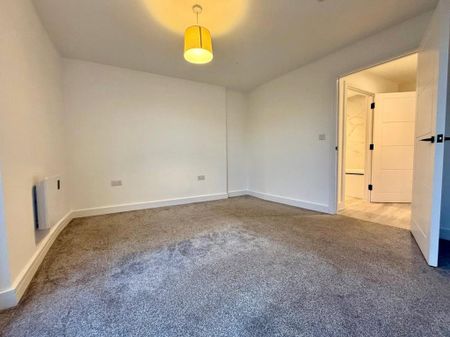 2 bedroom apartment to rent - Photo 4