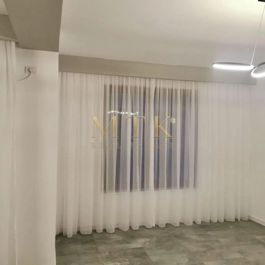 Vila 5 camere | American Village Pipera I Pet friendly - Photo 1