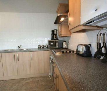 Elphins Drive, Wilderspool, WA4 - Photo 6