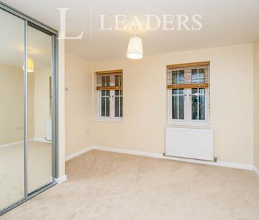 2 bedroom apartment to rent Greyhound House, 123 Shipbourne Road, T... - Photo 3