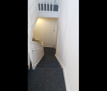 3 Bed Maisonette, St. Mary Street, SO14 - Photo 3