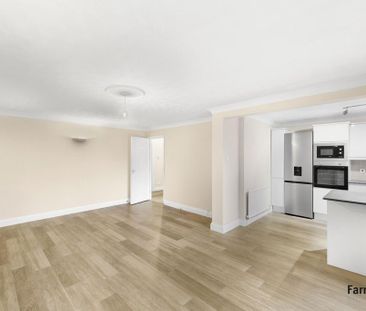 2 bedroom apartment to rent - Photo 2